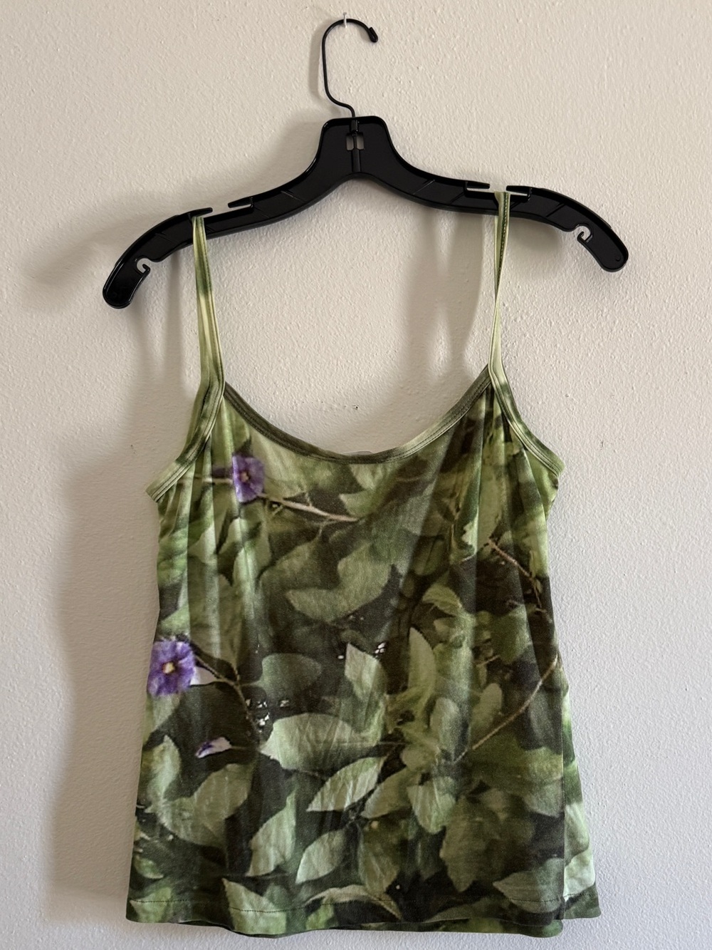 Agnes b. Floral Cami Tank - Picture 3 of 3